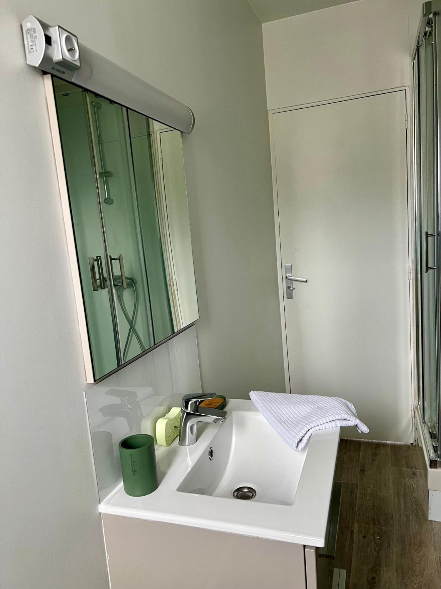 Appartsaintnazaire - Saint Nazaire - 5 Appartements - Centre Ville Екстериор снимка